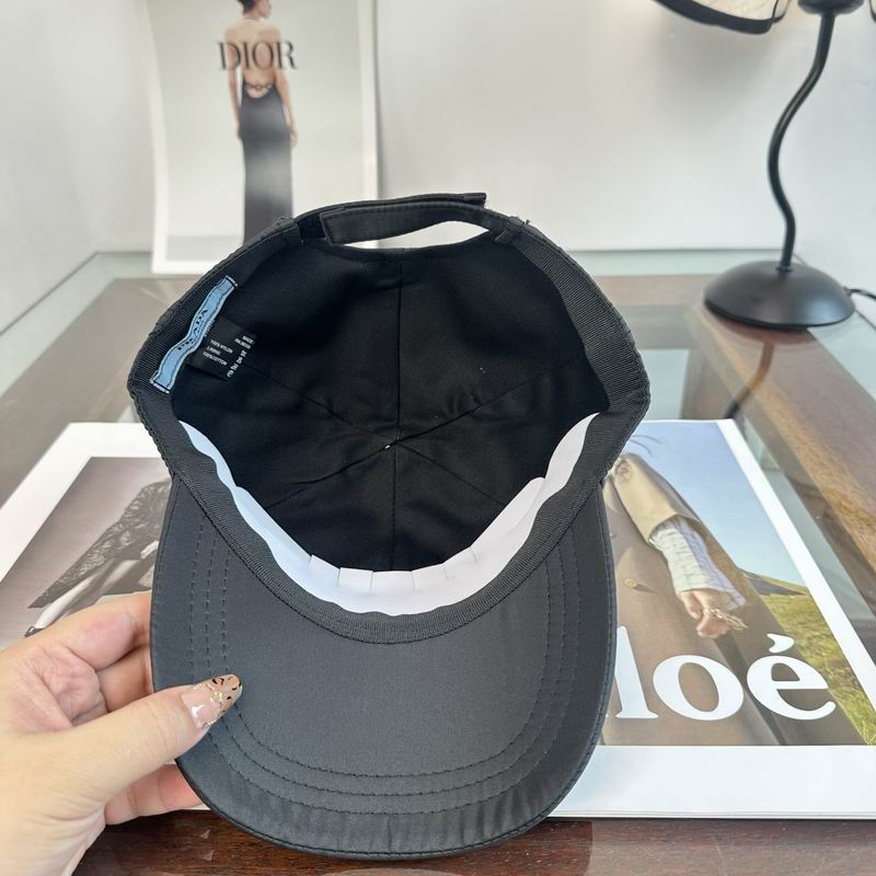 Prada Cap dx (3730)