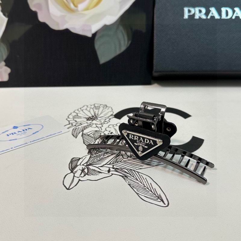 Prada Hair Grab Clip hh (191)