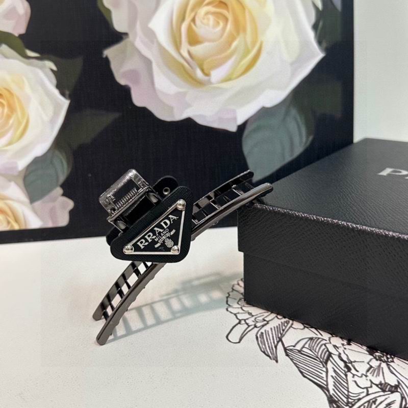 Prada Hair Grab Clip hh (193)