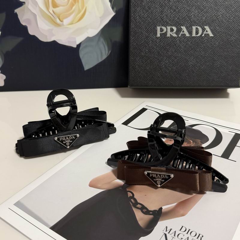 Prada Hair Grab Clip hh (81)