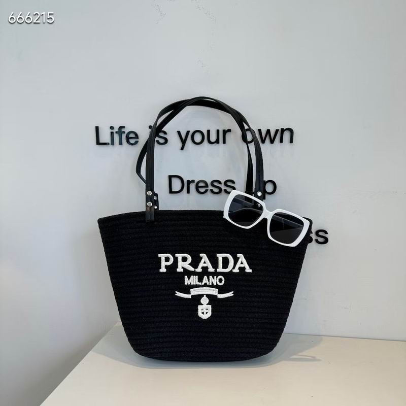 Prada beach bag dx (15)