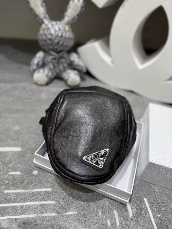 Prada beret dx (94)