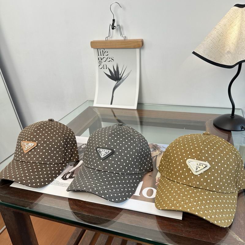 Prada cap (29)