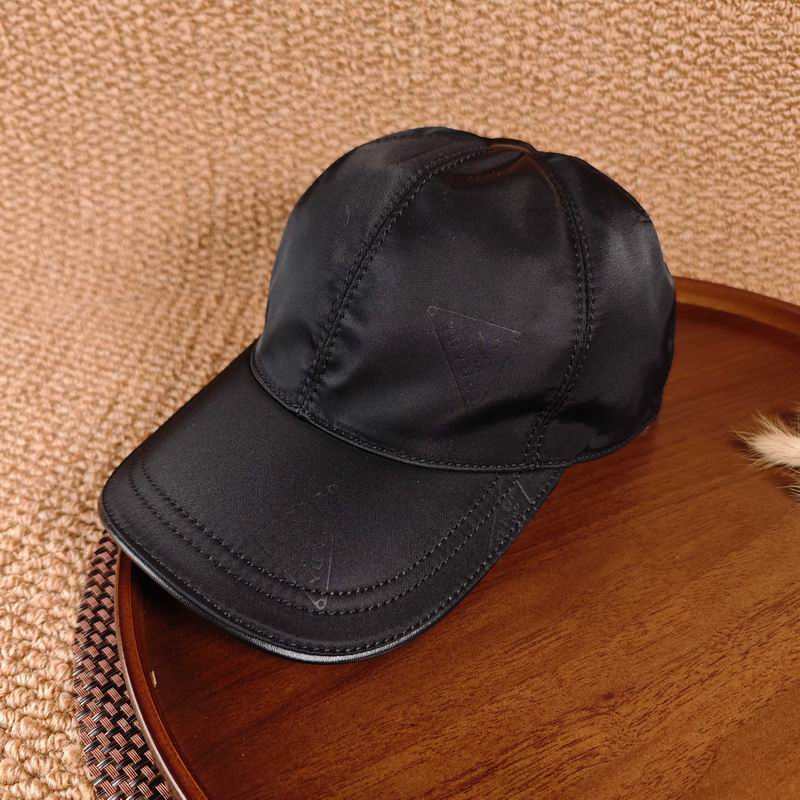 Prada cap dx (500)