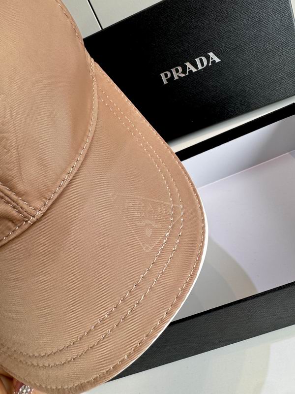 Prada cap dx (895)