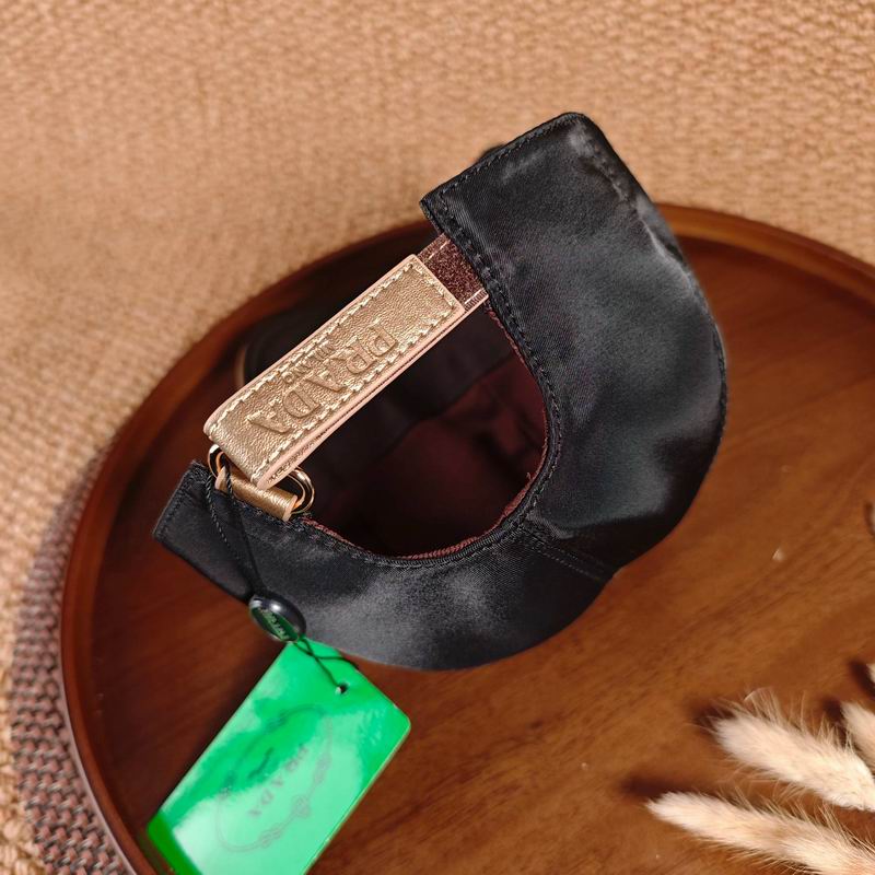 Prada cap dx (898)