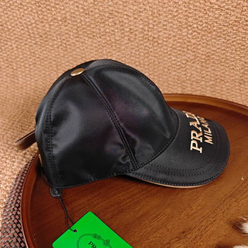 Prada cap dx (901)