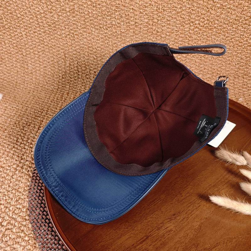 Prada cap dx (907)