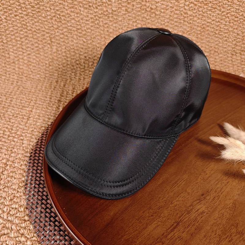 Prada cap dx (936)