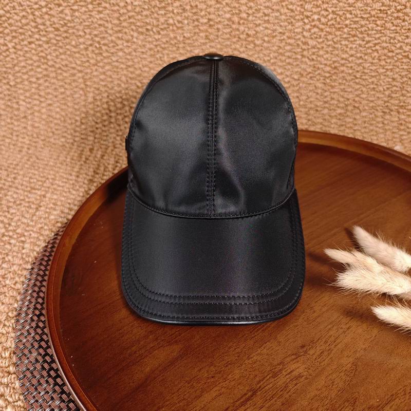 Prada cap dx (937)
