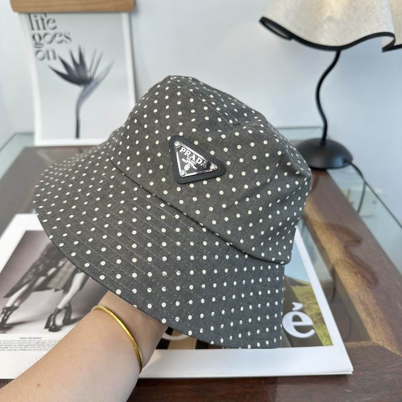 Prada hat (102)