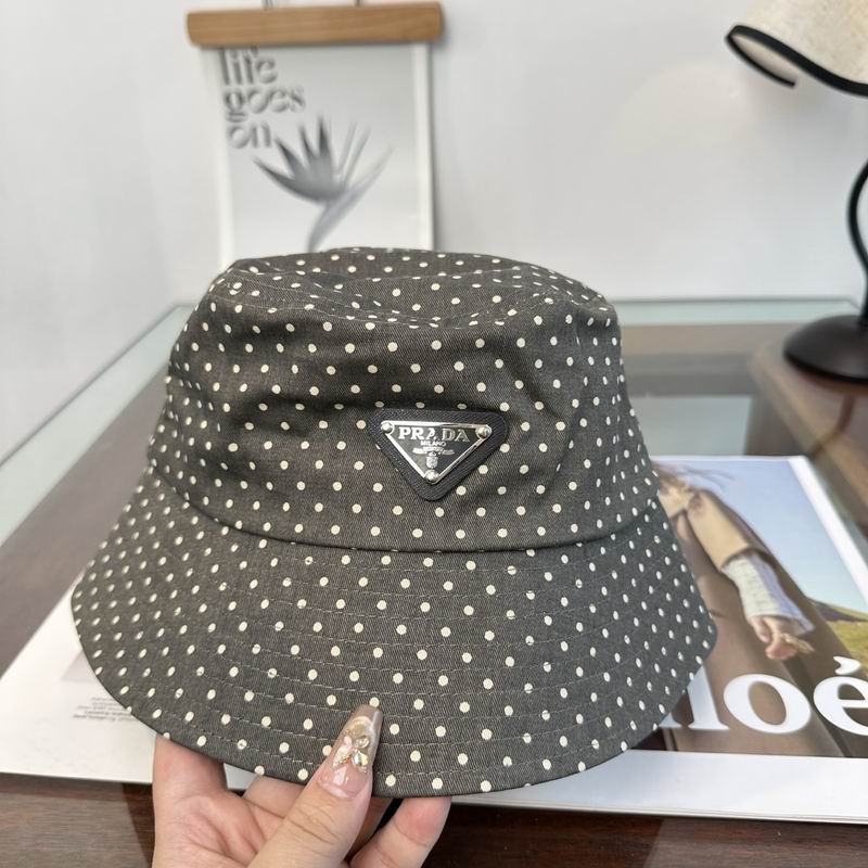 Prada hat (103)