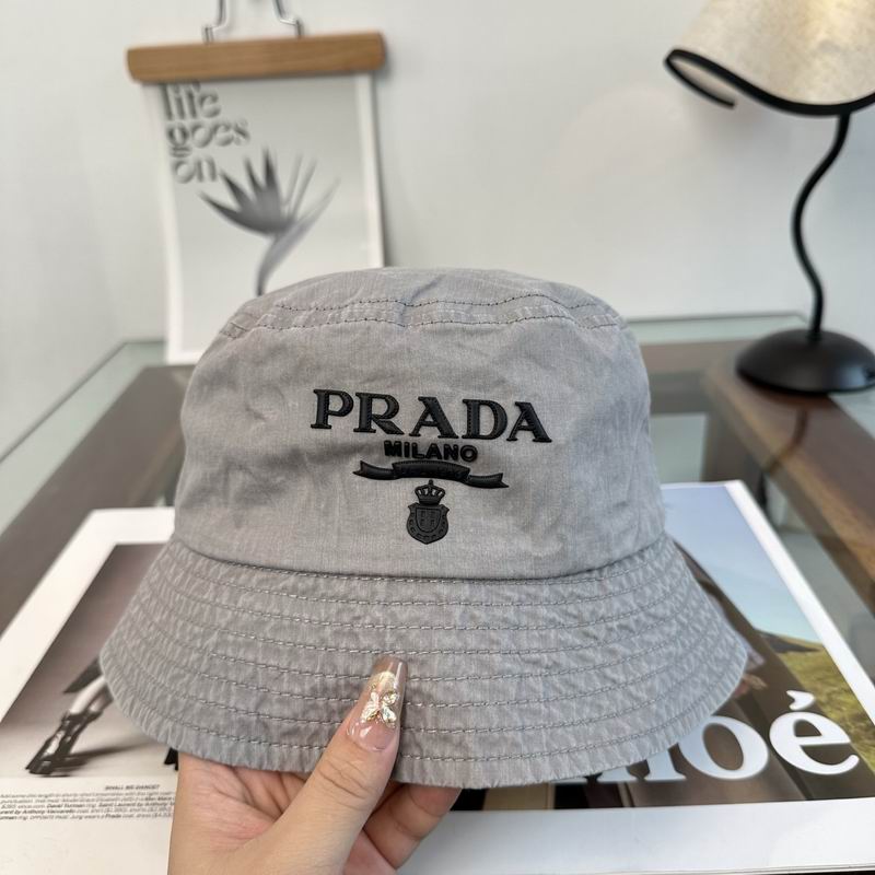 Prada hat (4)