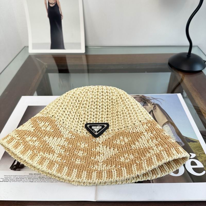 Prada hat (657)