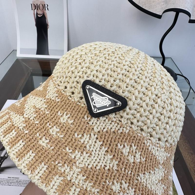 Prada hat (659)