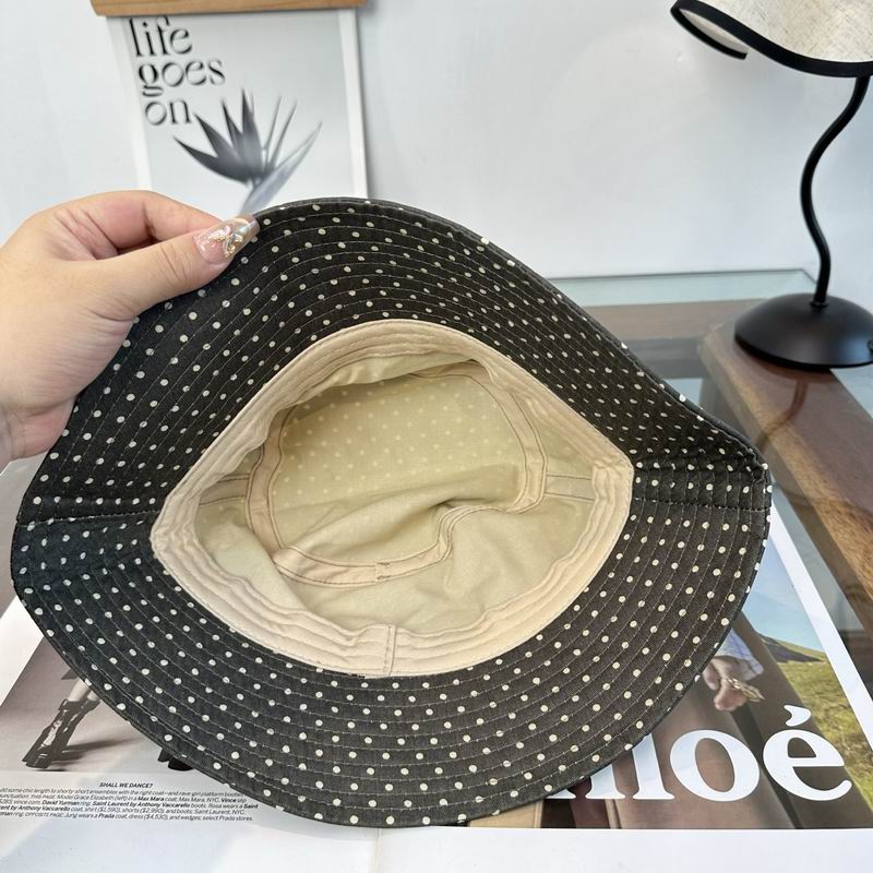 Prada hat (97)