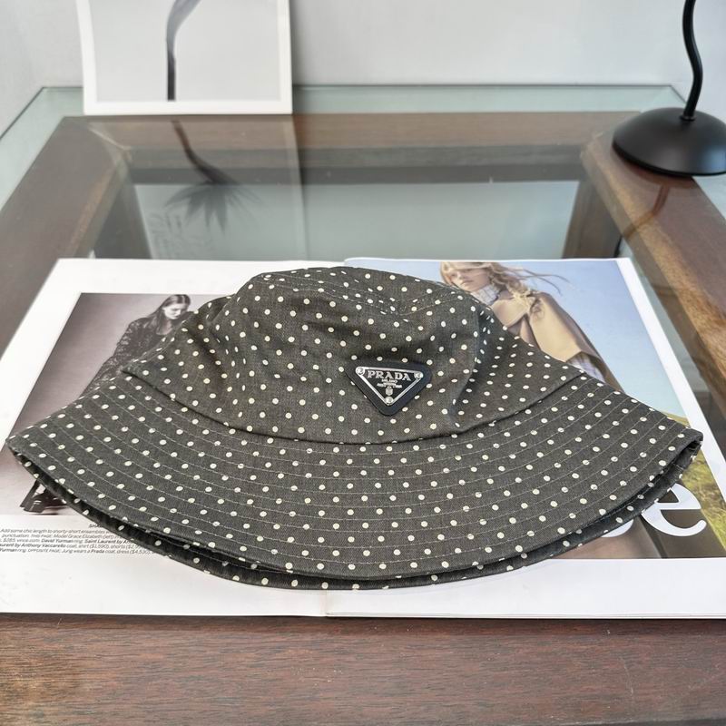 Prada hat (98)