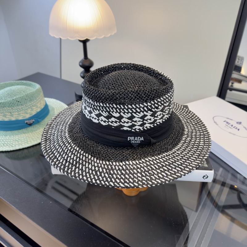 Prada top hat (945)