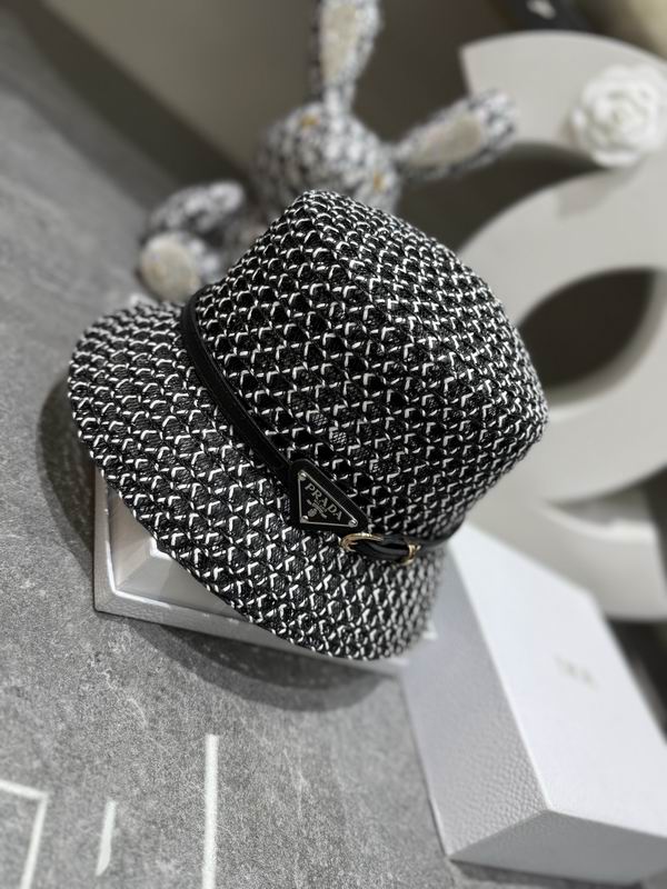 Prada top hat dx (304)