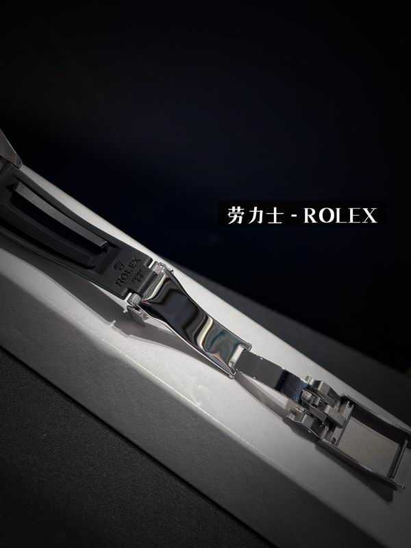 Rolex 40mm 18-Daytona (2)