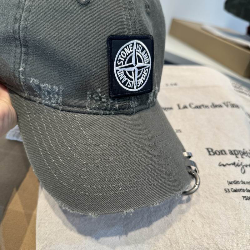 Stone Island cap (364)