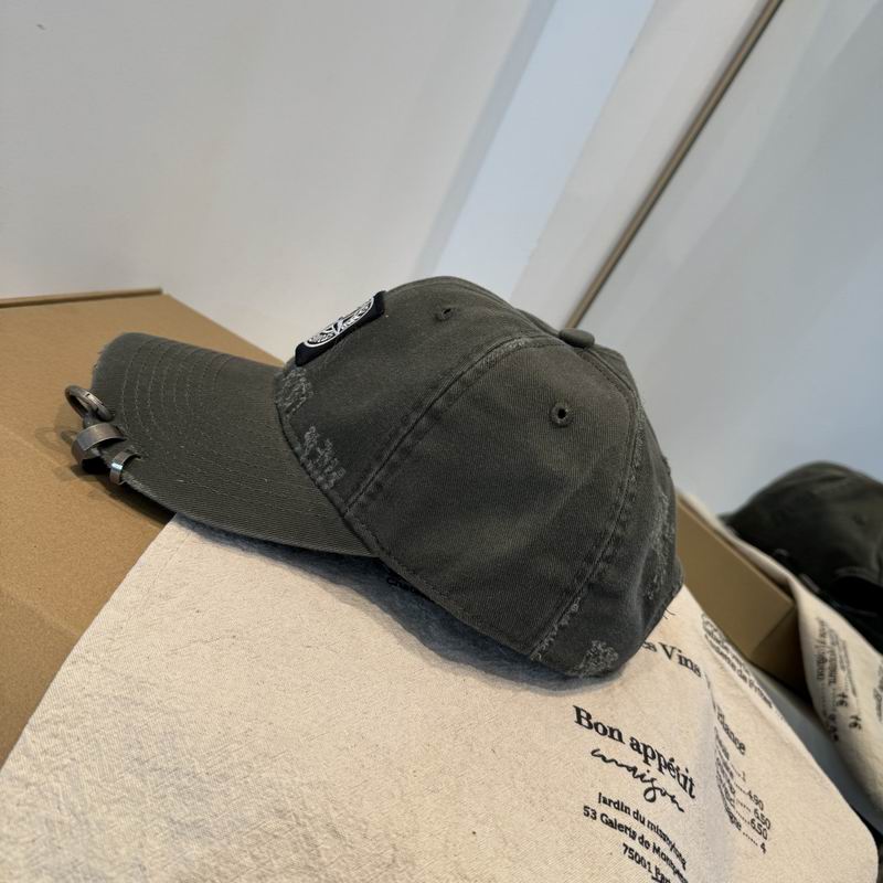 Stone Island cap (365)
