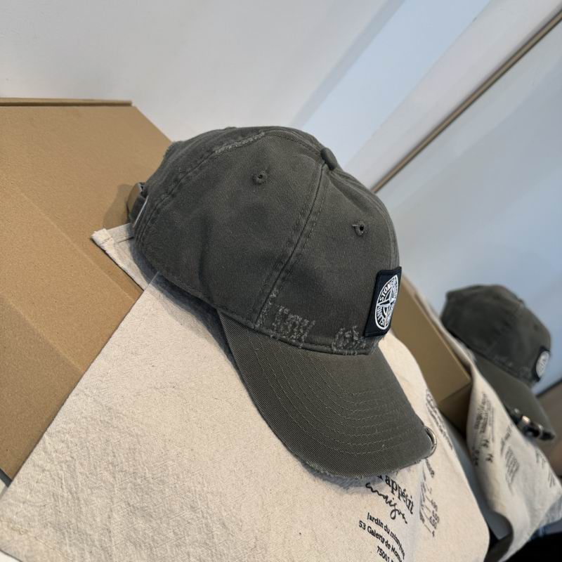 Stone Island cap (366)