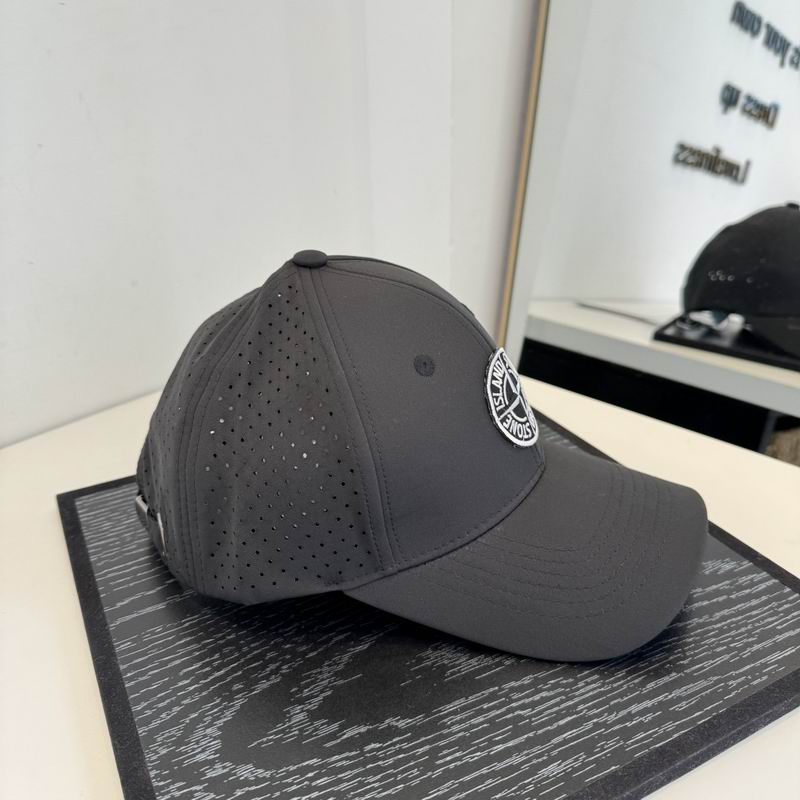Stone Island cap (420)