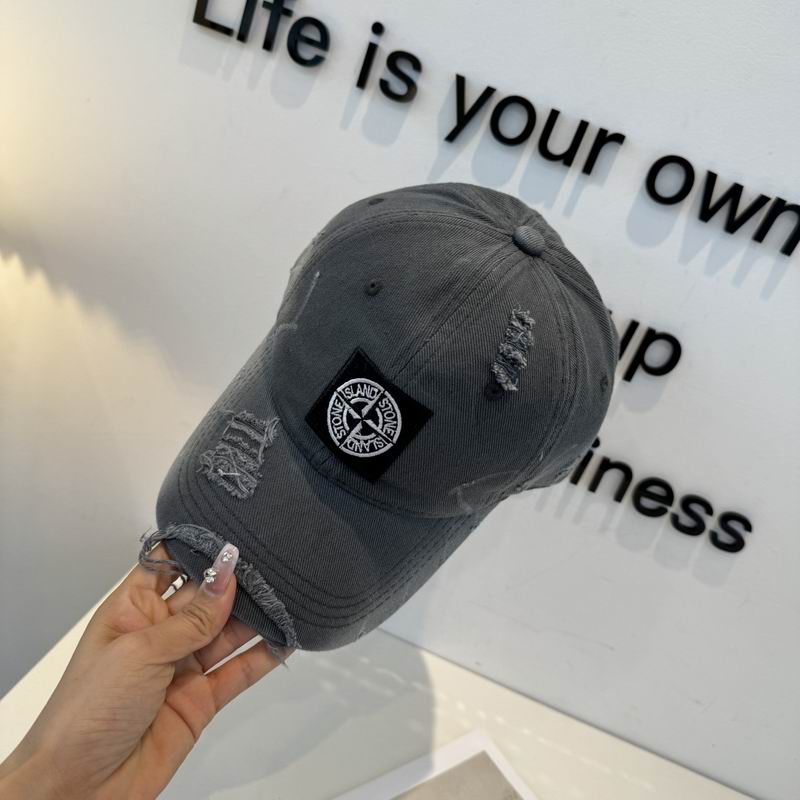 Stone Island cap (435)
