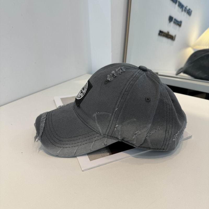 Stone Island cap (436)