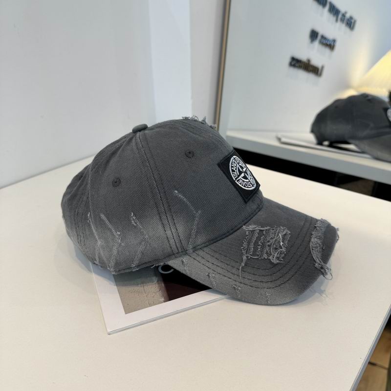Stone Island cap (437)