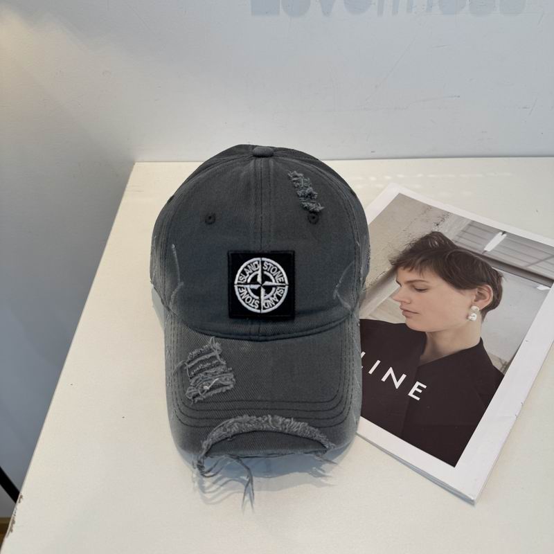 Stone Island cap (438)