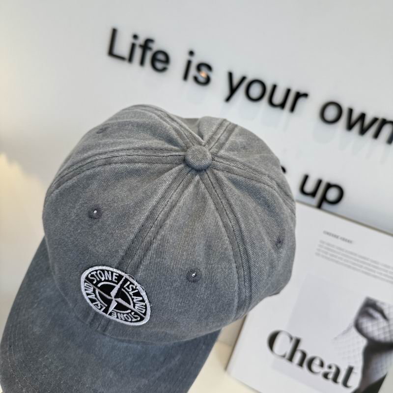 Stone Island cap (496)
