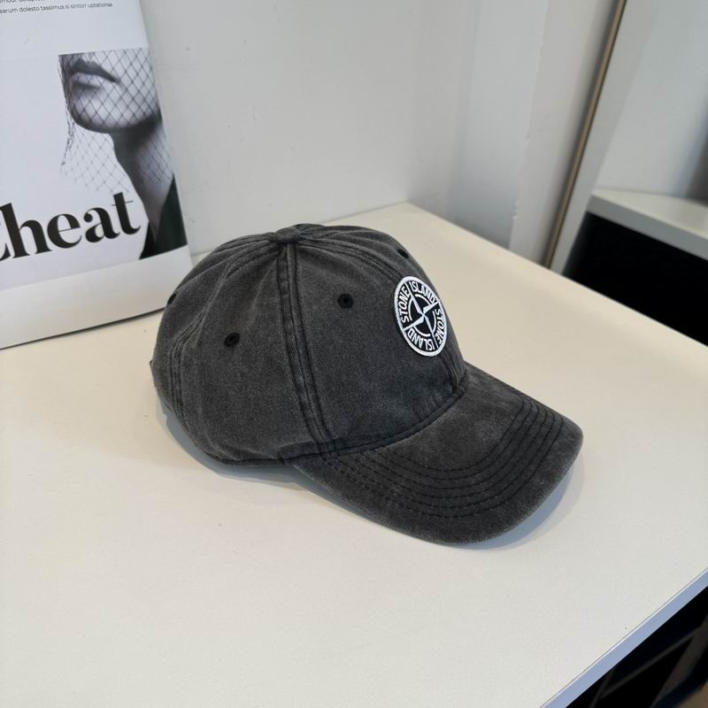 Stone Island cap (518)
