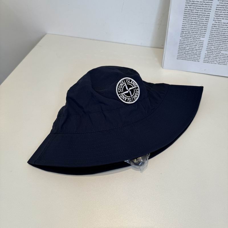 Stone Island hat (271)