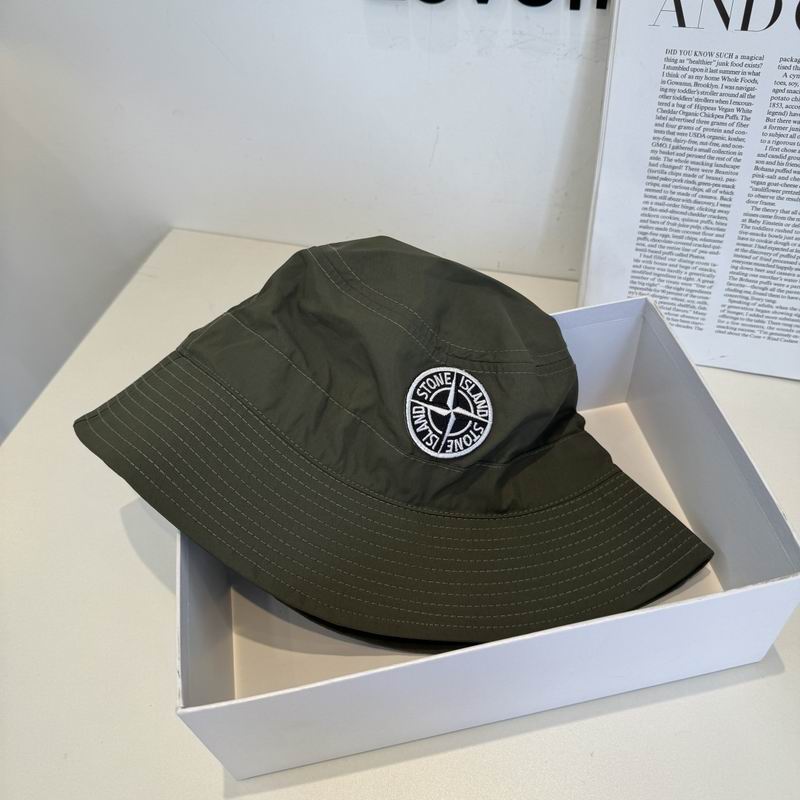 Stone Island hat (290)