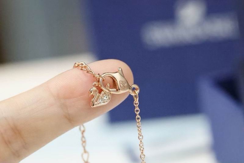 Swarovski Necklace 04yxs19 (5)