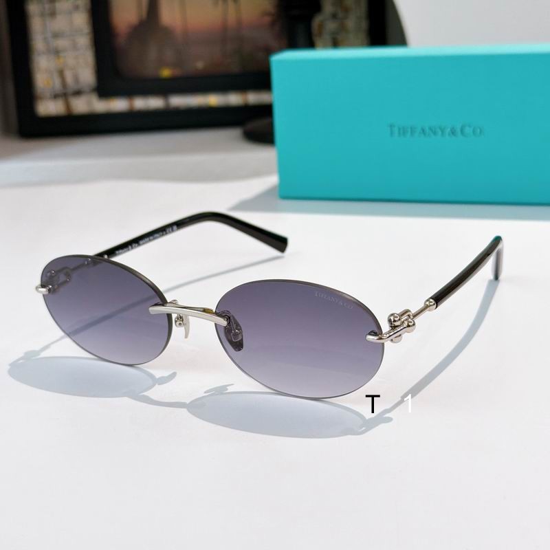TIFFANY GO F3104D 58 18-140 a04