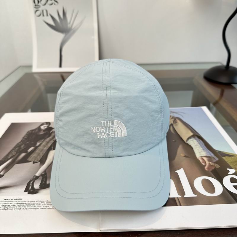 The North Face cap (223)