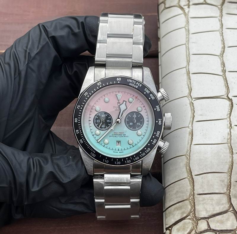 Tudor 42mm 25 (18)