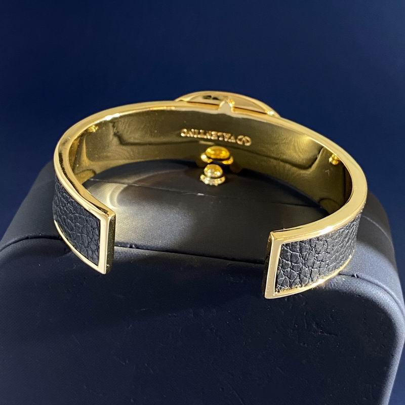 Valentino  Bracelet  05yxs01 (2)