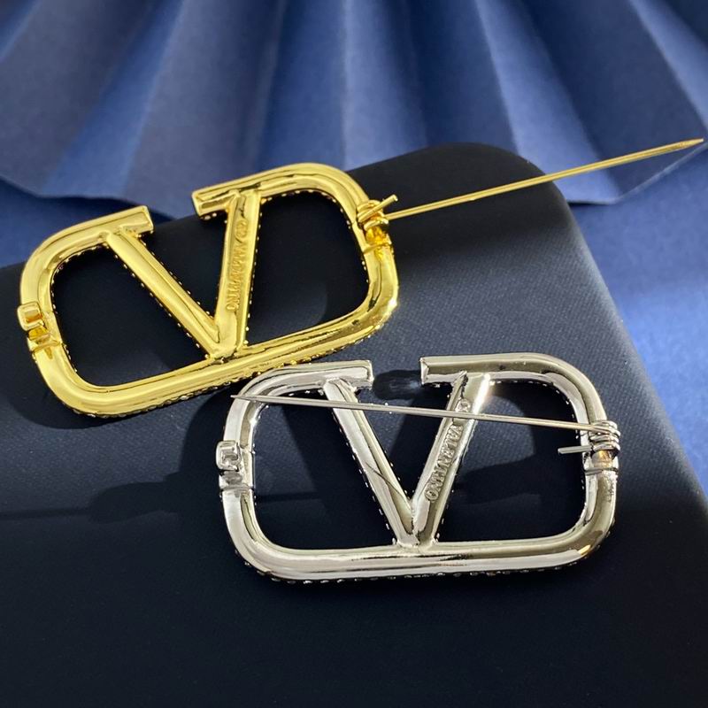 Valentino  Brooch 05yxs01 (7)