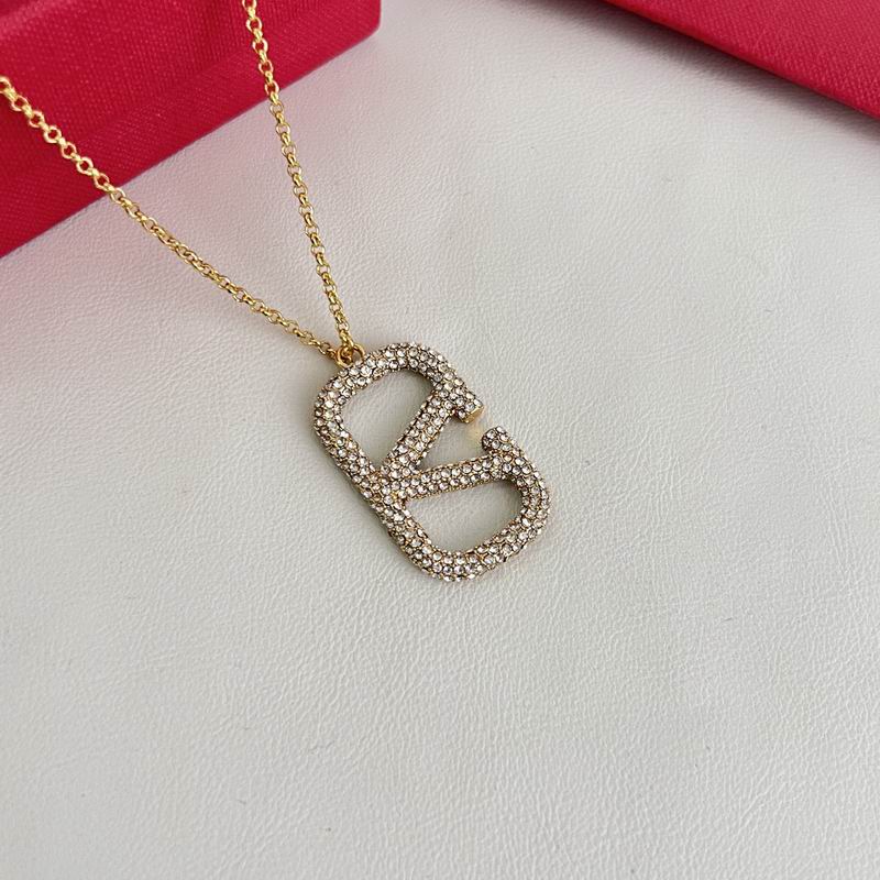 Valentino  Necklace 05yxs07 (3)