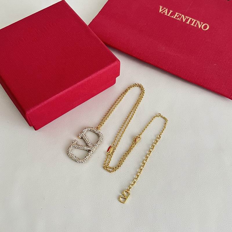 Valentino  Necklace 05yxs07 (5)