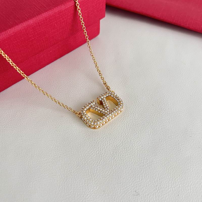 Valentino  Necklace 05yxs08 (3)