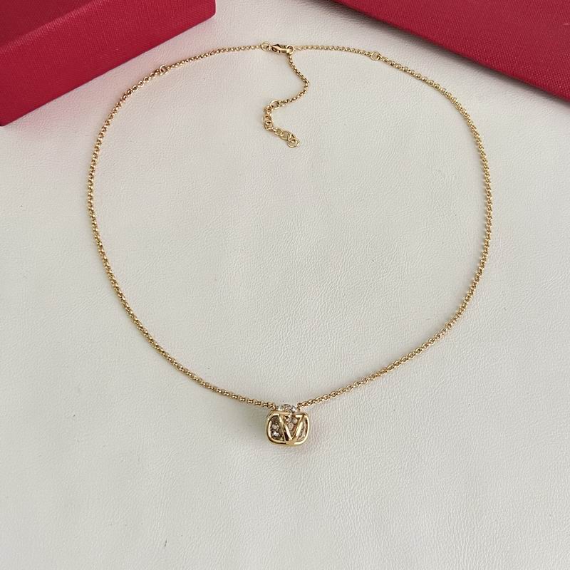 Valentino  Necklace 05yxs09 (4)