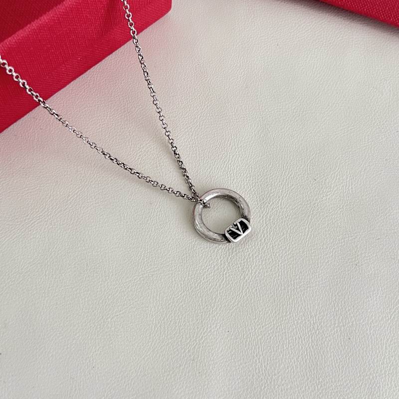 Valentino  Necklace 05yxs10 (3)
