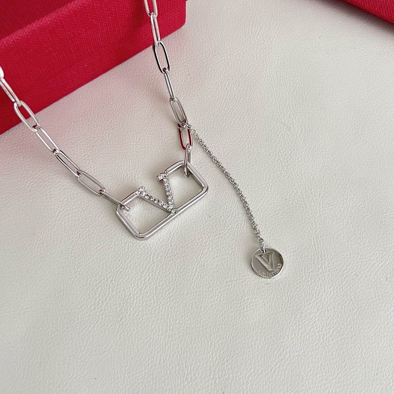 Valentino  Necklace 05yxs12 (3)