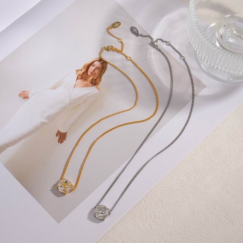 Valentino  Necklace 05yxs17 (1)