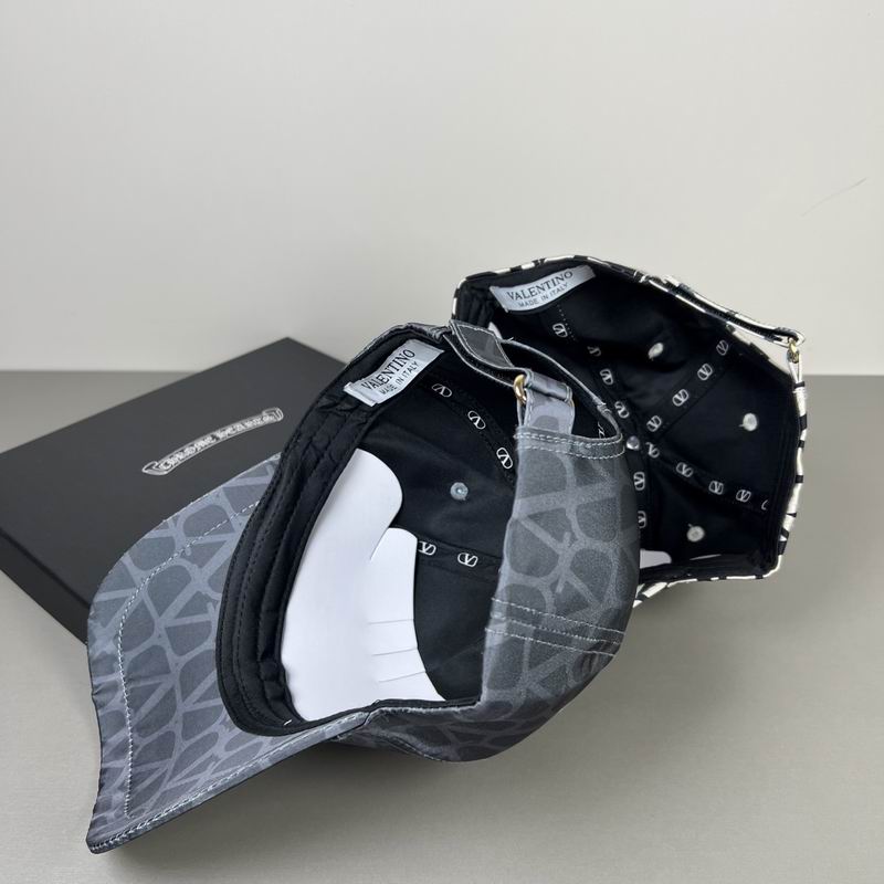 Valentino Cap dx (2409)
